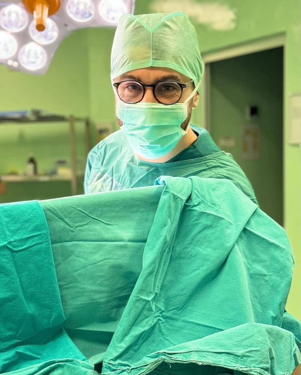 Op. Dr. İbrahim Halil Özdurak — klinikten kare 3
