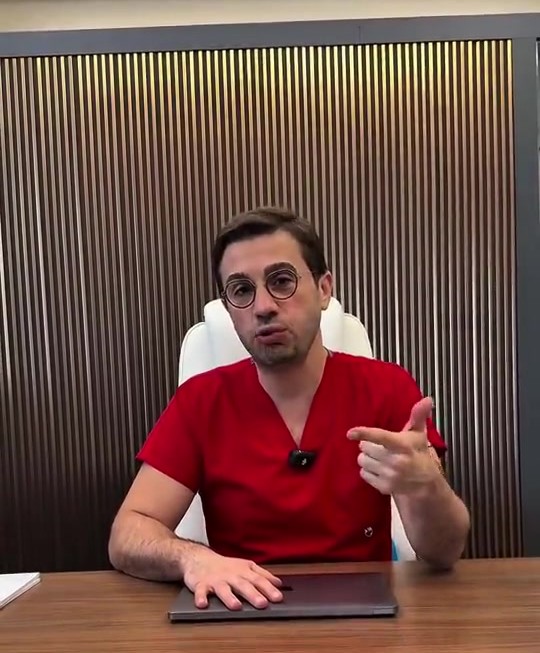 Op. Dr. İbrahim Halil Özdurak'ın hasta bilgilendirme videosundan bir kare